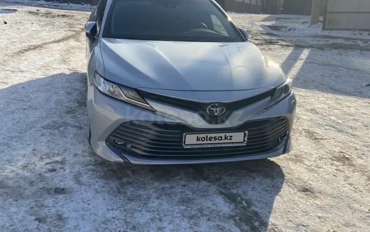 Toyota Camry 2021 года за 15 000 000 тг. в Шымкент