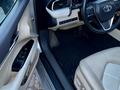 Toyota Camry 2018 года за 10 300 000 тг. в Уральск – фото 9