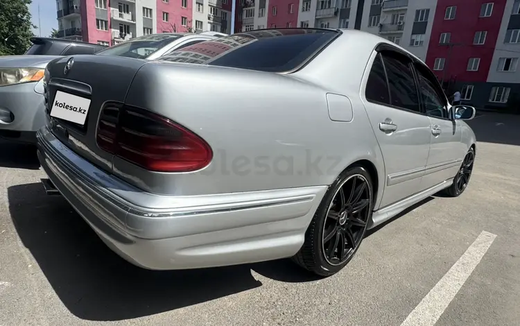 Mercedes-Benz E 55 AMG 2000 года за 4 500 000 тг. в Алматы