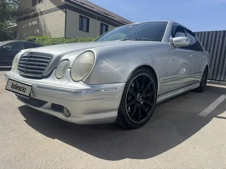 Mercedes-Benz E 55 AMG 2000 года за 4 500 000 тг. в Алматы – фото 2