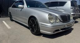 Mercedes-Benz E 55 AMG 2000 годаүшін4 500 000 тг. в Алматы – фото 3
