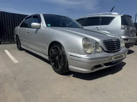Mercedes-Benz E 55 AMG 2000 года за 4 500 000 тг. в Алматы – фото 3