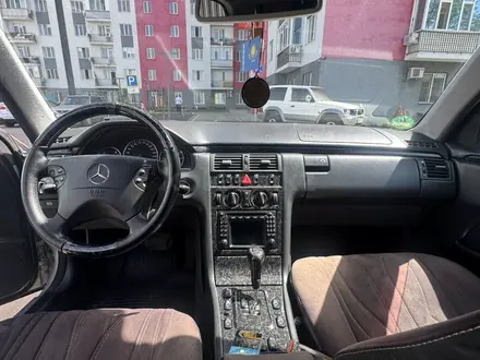 Mercedes-Benz E 55 AMG 2000 года за 4 500 000 тг. в Алматы – фото 5