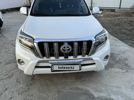 Toyota Land Cruiser Prado 2014 года за 16 490 000 тг. в Атырау – фото 2