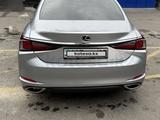 Lexus ES 350 2022 года за 22 000 000 тг. в Алматы
