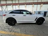 Infiniti FX50 2009 годаfor9 500 000 тг. в Астана – фото 4