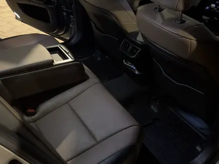 Lexus ES 250 2022 года за 20 000 000 тг. в Алматы – фото 17