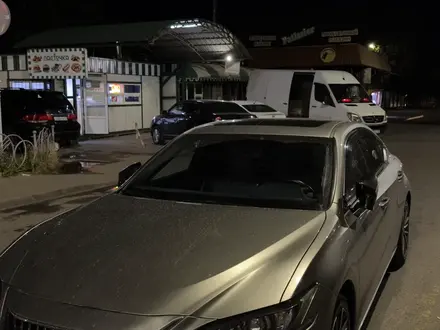 Lexus ES 250 2022 года за 20 000 000 тг. в Алматы