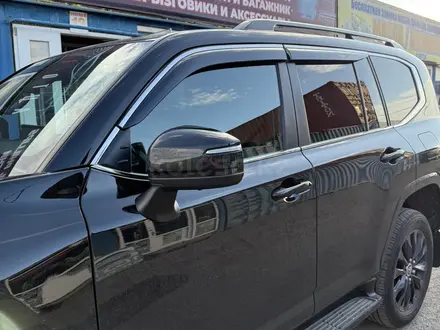 Дефлекторы окон (ветровики) Toyota Land Cruiser 300 c 2021 + за 20 000 тг. в Астана – фото 3