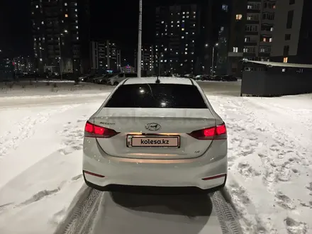 Hyundai Accent 2019 года за 7 278 035 тг. в Усть-Каменогорск – фото 6