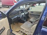 Nissan X-Trail 2002 года за 2 600 000 тг. в Актобе – фото 2