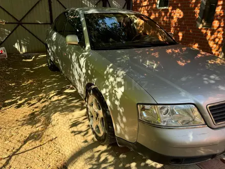 Audi A6 1997 года за 2 500 000 тг. в Уральск – фото 2