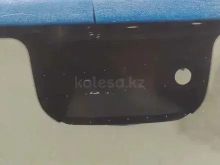 Оригинальное стекло лобовое за 50 000 тг. в Алматы – фото 2