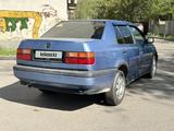 Volkswagen Vento 1992 года за 1 000 000 тг. в Алматы – фото 4