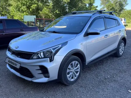 Kia Rio X-Line 2021 года за 7 300 000 тг. в Астана