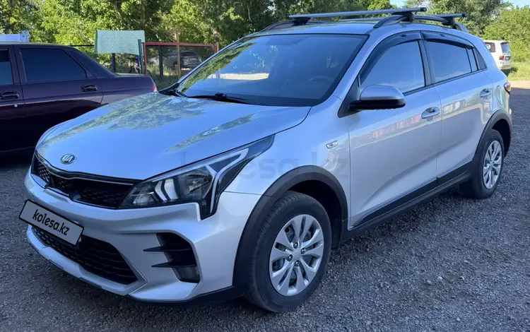 Kia Rio X-Line 2021 года за 7 300 000 тг. в Астана