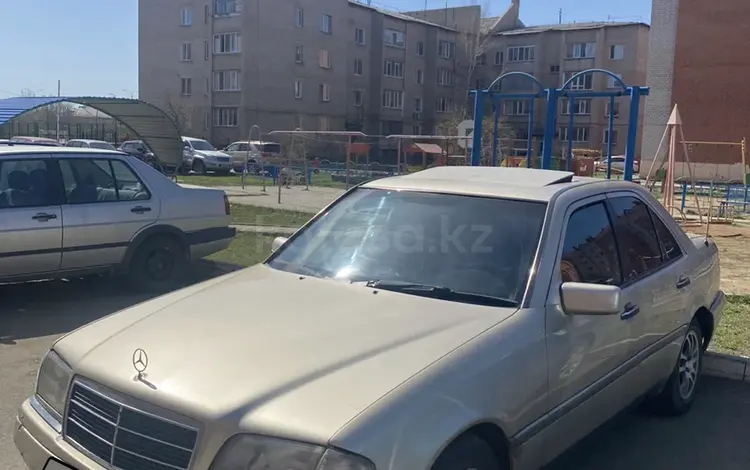 Mercedes-Benz C 180 1995 года за 1 950 000 тг. в Петропавловск