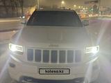 Jeep Grand Cherokee 2014 года за 13 000 000 тг. в Караганда