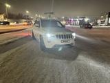 Jeep Grand Cherokee 2014 года за 13 000 000 тг. в Караганда – фото 3