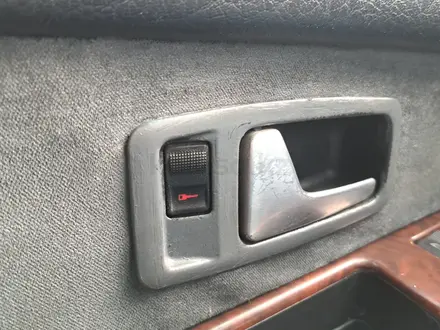 Audi A8 1996 года за 2 000 000 тг. в Алматы – фото 17