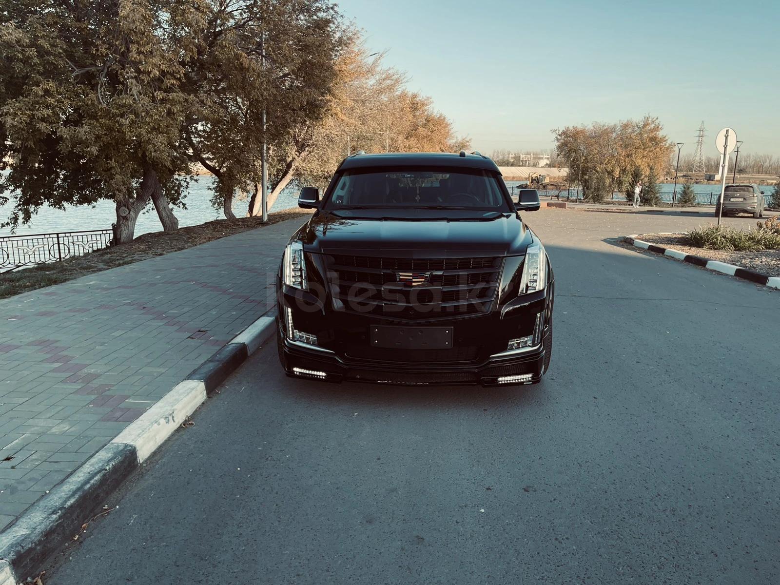 Cadillac Escalade 2016 г.