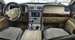 Lincoln Navigator 2004 годаfor4 500 000 тг. в Караганда – фото 5