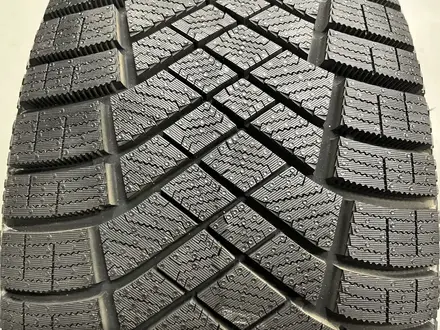 Pirelli Ice Zero Fr 235/40 R19 за 101 500 тг. в Алматы – фото 2