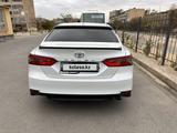 Toyota Camry 2020 года за 13 500 000 тг. в Актау – фото 3