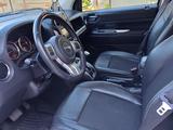 Jeep Compass 2014 года за 5 500 000 тг. в Атырау – фото 5