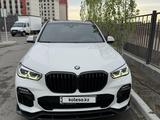 BMW X5 2018 года за 25 000 000 тг. в Астана – фото 3