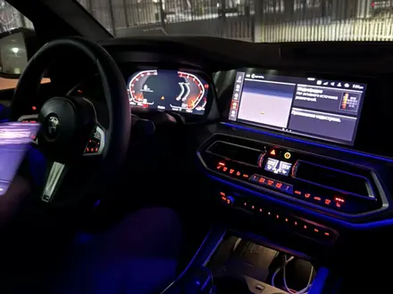 BMW X5 2018 года за 27 000 000 тг. в Астана – фото 26