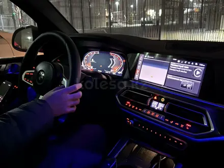 BMW X5 2018 года за 27 000 000 тг. в Астана – фото 27