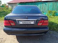 Mercedes-Benz E 200 1996 годаfor2 400 000 тг. в Павлодар