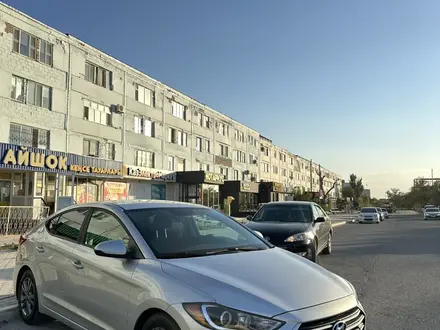 Hyundai Elantra 2017 года за 3 900 000 тг. в Актау