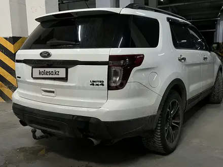 Ford Explorer 2014 года за 10 750 000 тг. в Актау – фото 4