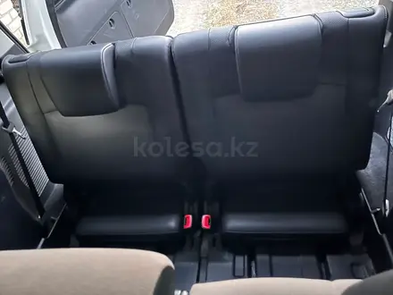 Toyota Land Cruiser Prado 2018 года за 18 000 000 тг. в Алматы – фото 12