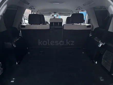 Toyota Land Cruiser Prado 2018 года за 18 000 000 тг. в Алматы – фото 13