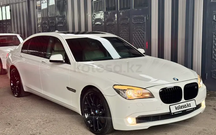 BMW 750 2009 годаүшін9 900 000 тг. в Тараз