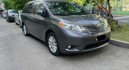 Toyota Sienna 2016 года за 14 900 000 тг. в Алматы – фото 2