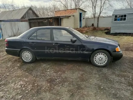 Mercedes-Benz C 180 1994 года за 1 800 000 тг. в Денисовка – фото 4