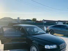 Volvo S80, 2001