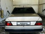 Mercedes-Benz E 300 1991 годаүшін700 000 тг. в Жезказган – фото 5