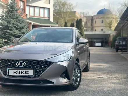 Hyundai Accent 2022 года за 8 300 000 тг. в Алматы – фото 2