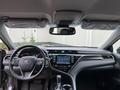 Toyota Camry 2018 годаfor10 500 000 тг. в Алматы – фото 16