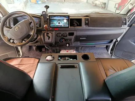 Toyota Hiace 2014 года за 14 250 000 тг. в Алматы – фото 8