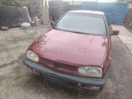 Volkswagen Golf 1993 года за 700 000 тг. в Семей – фото 16