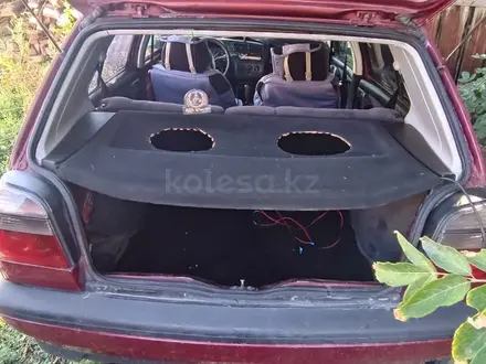Volkswagen Golf 1993 года за 700 000 тг. в Семей – фото 6