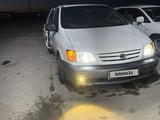 Toyota Sienna 2001 годаfor4 200 000 тг. в Жанаозен