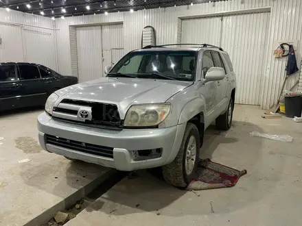 Toyota 4Runner 2005 года за 4 200 000 тг. в Жанаозен – фото 2