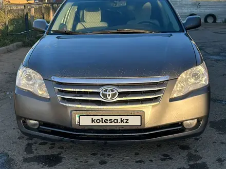 Toyota Avalon 2005 года за 5 600 000 тг. в Уральск – фото 2